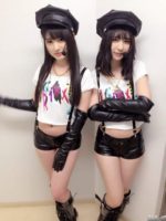 HKT48 神志那結衣と松岡菜摘の超セクシー警官コス